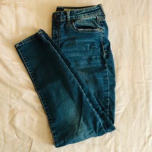 Aeropostale High Waisted Jegging
